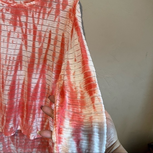 Guess Pinkish Cream Tie Dye hi Low Tunic Top - Picture 2 of 7